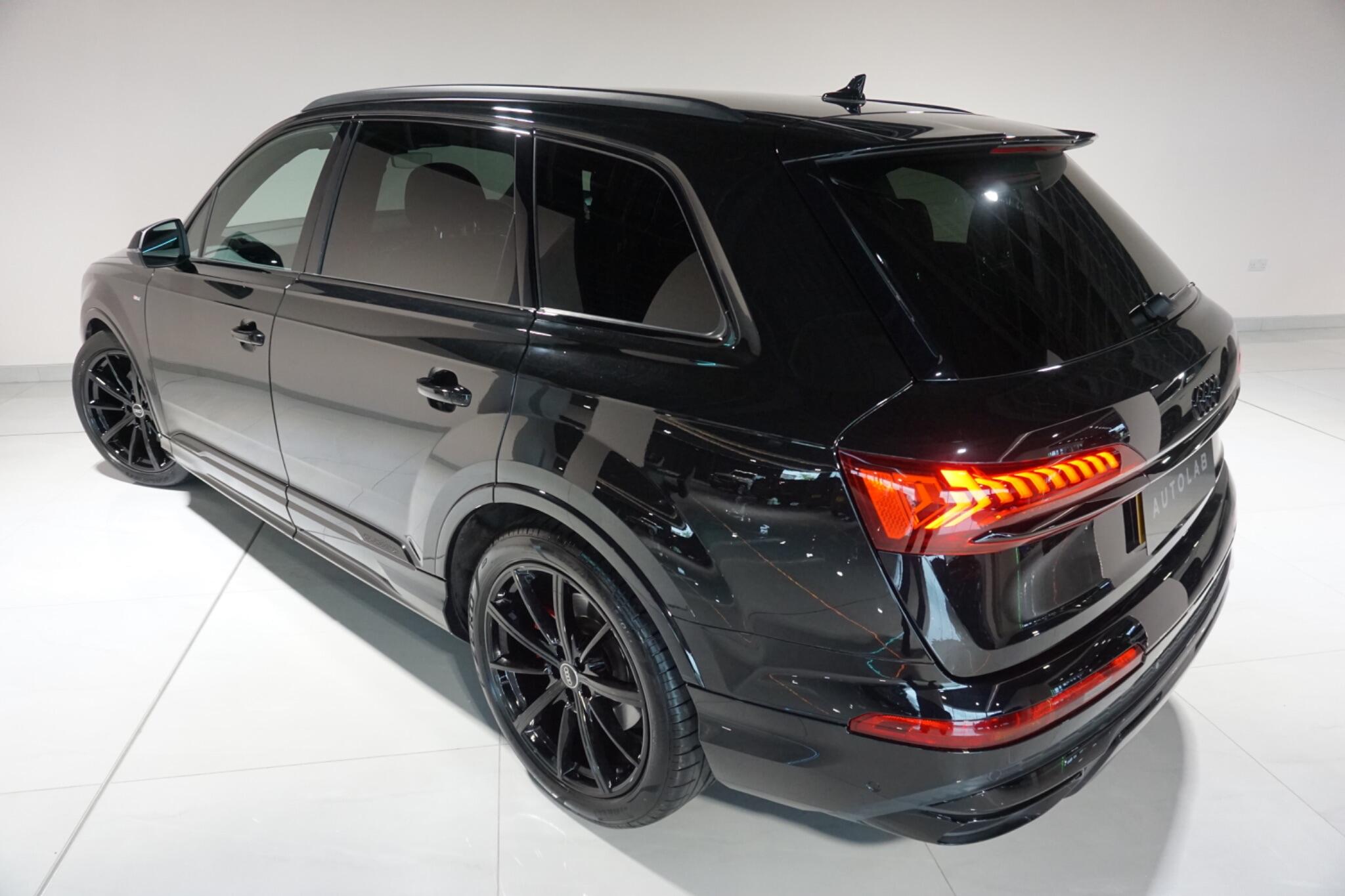 Audi Q7 3.0 TFSI V6 55 Black Edition SUV 5dr Petrol Tiptronic quattro Euro 6 (s/s) (340 ps)